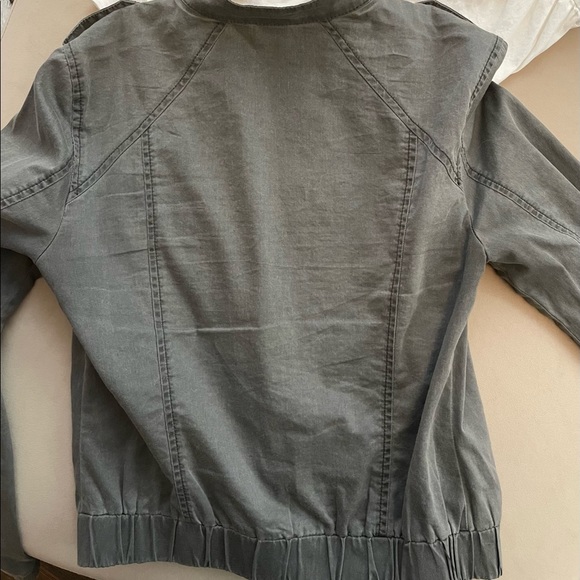 Grey/faded black utility jacket; excellent pre-owned condition - Picture 5 of 9